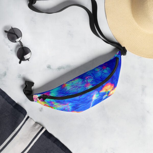 Fanny Pack (Feel the Love) - Image 4